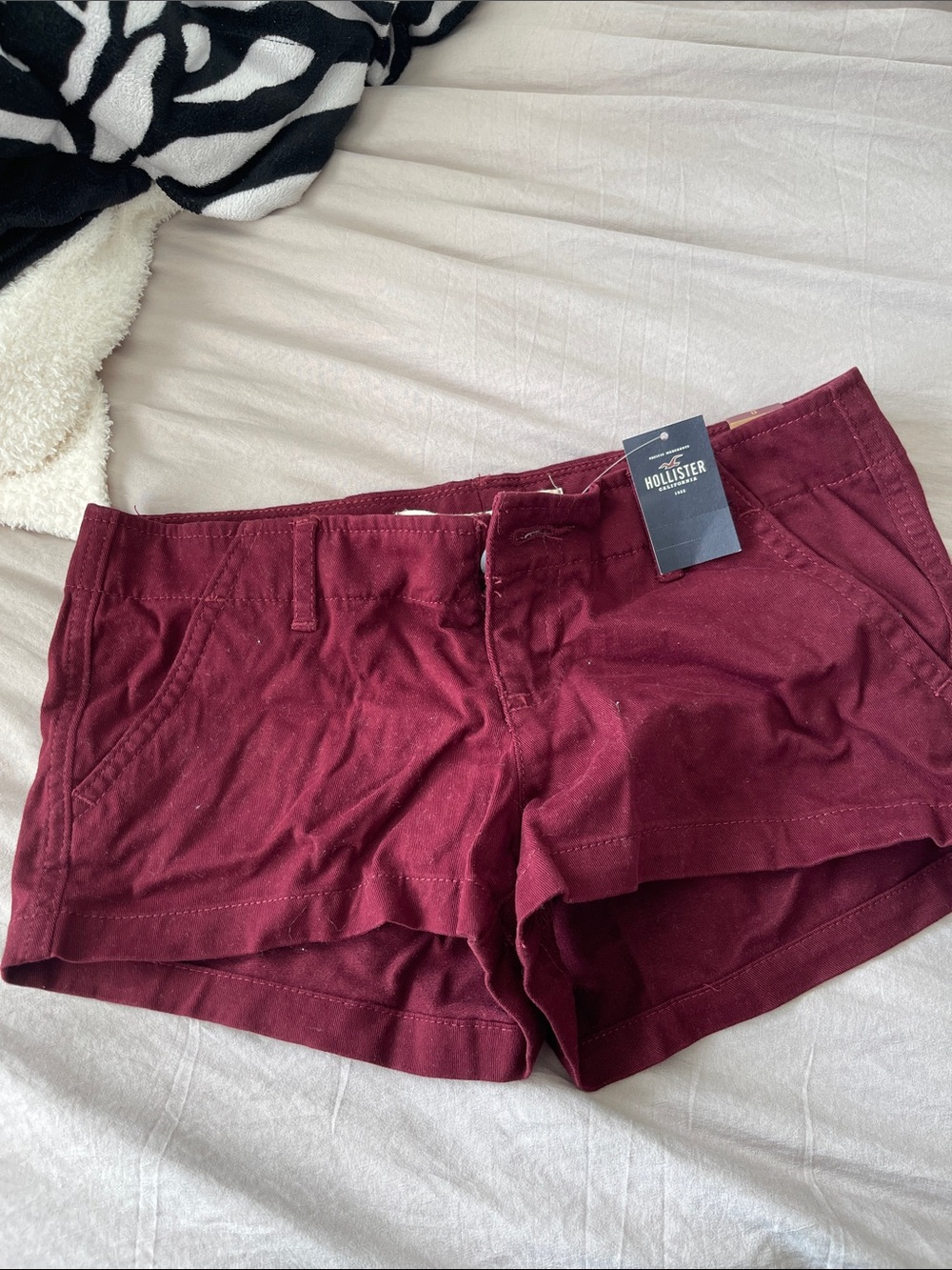 Hollister Women's Maroon Cotton Blend Shorts